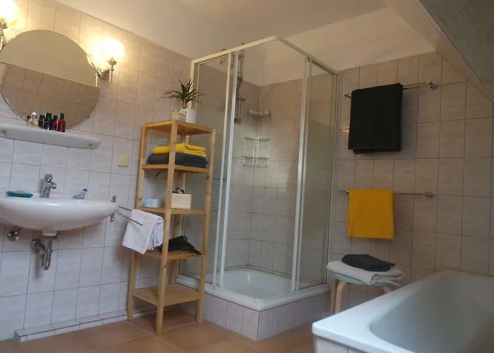 Semesterbostad Schenk *